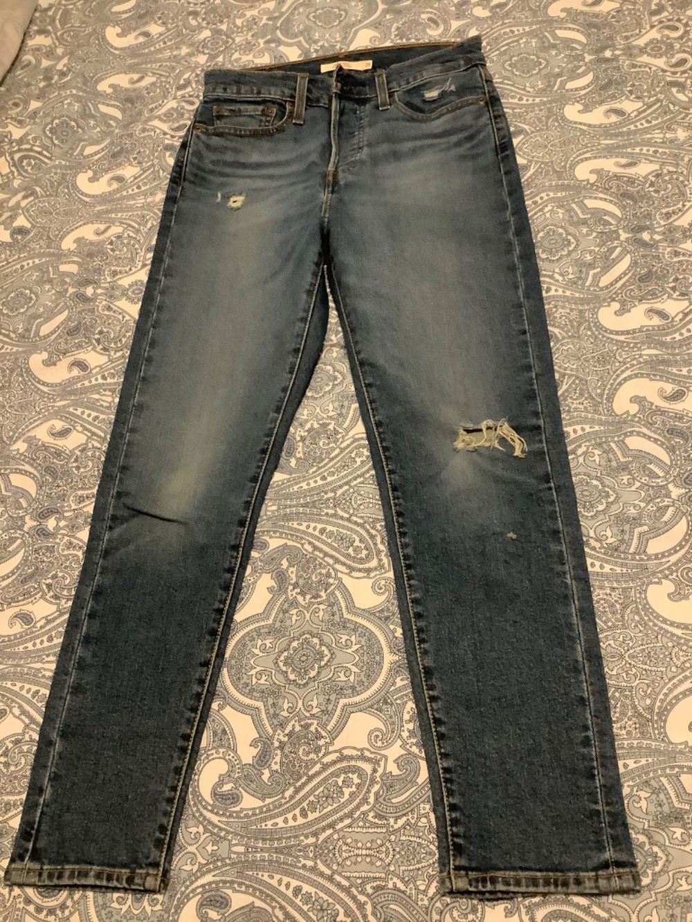 Levi’s - Picture 3 of 3